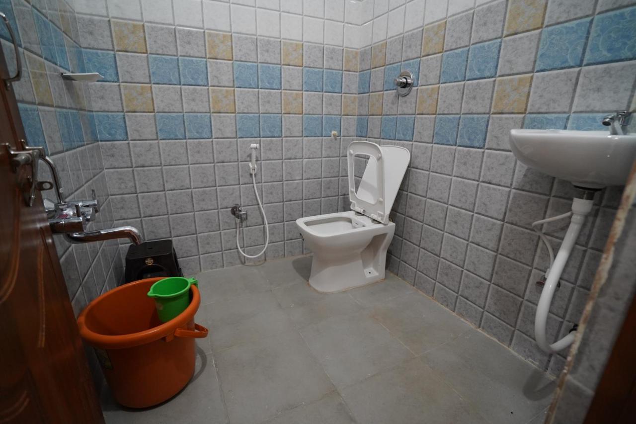 Akash Homestay Hampi Zewnętrze zdjęcie