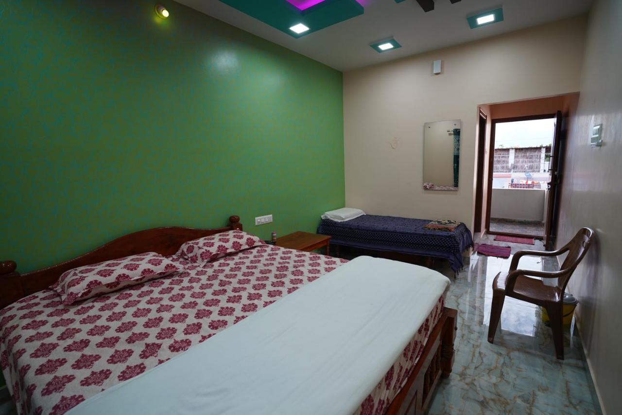Akash Homestay Hampi Zewnętrze zdjęcie
